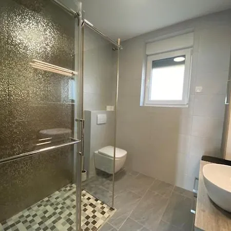Apartment Mimato *
